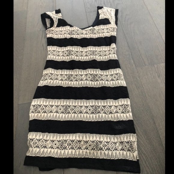 Dilemma by Aritzia Black and White Lace Dress - Picture 1 of 1